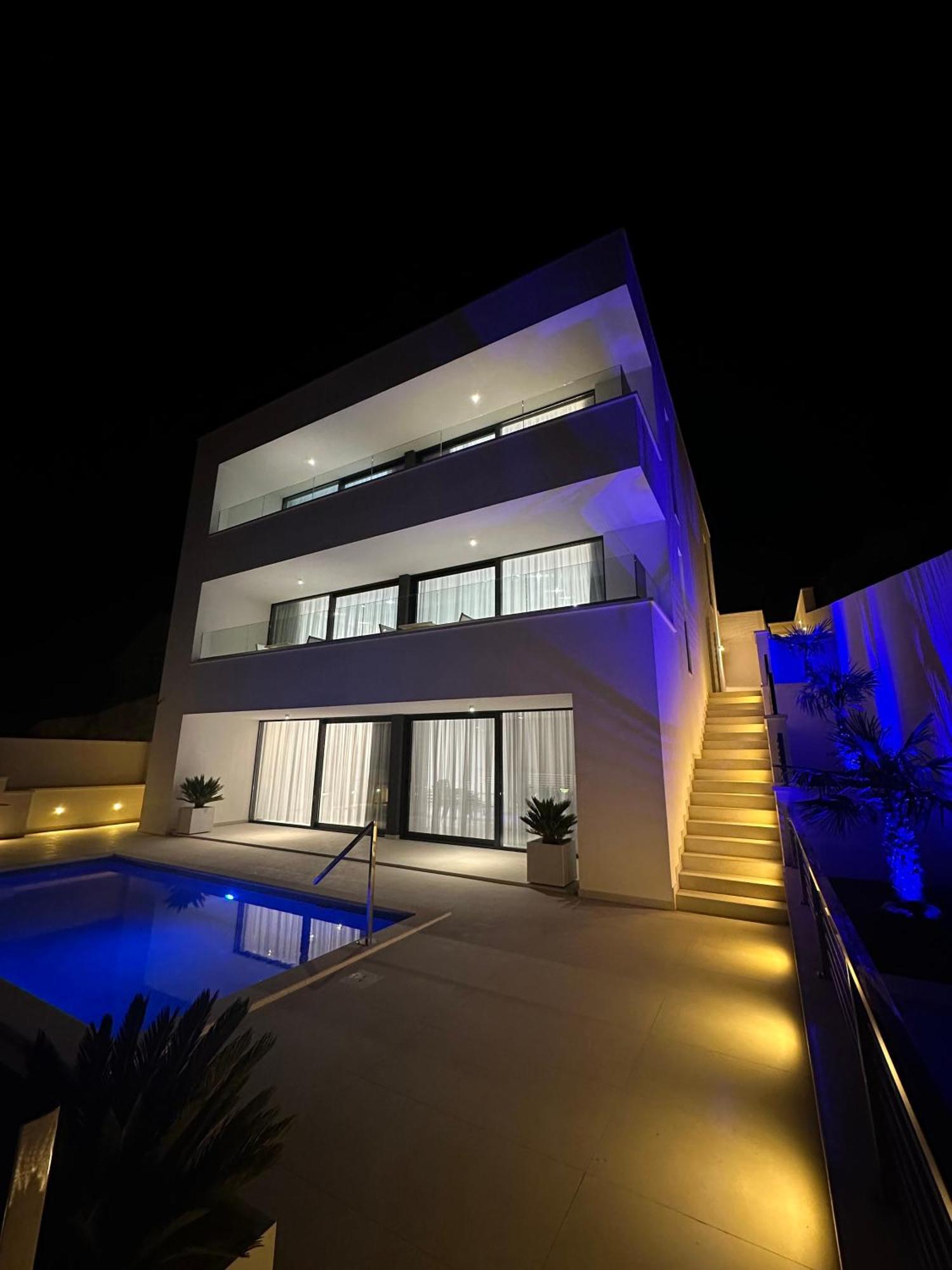 Villa Apartment Danny บาชกาโวดา ภายนอก รูปภาพ