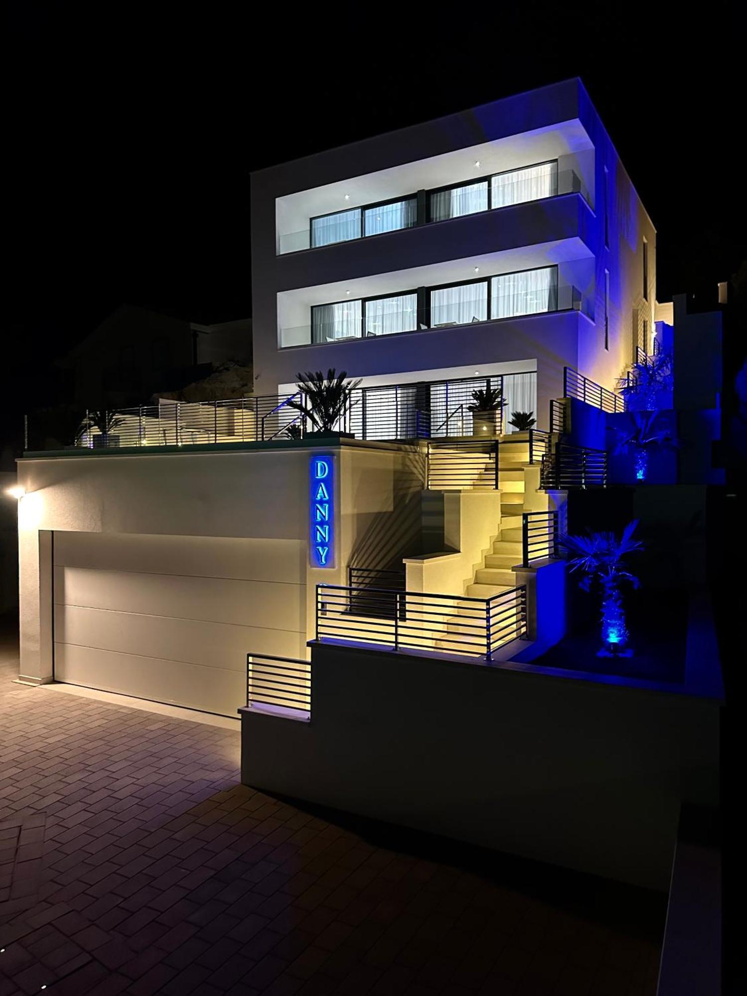 Villa Apartment Danny บาชกาโวดา ภายนอก รูปภาพ