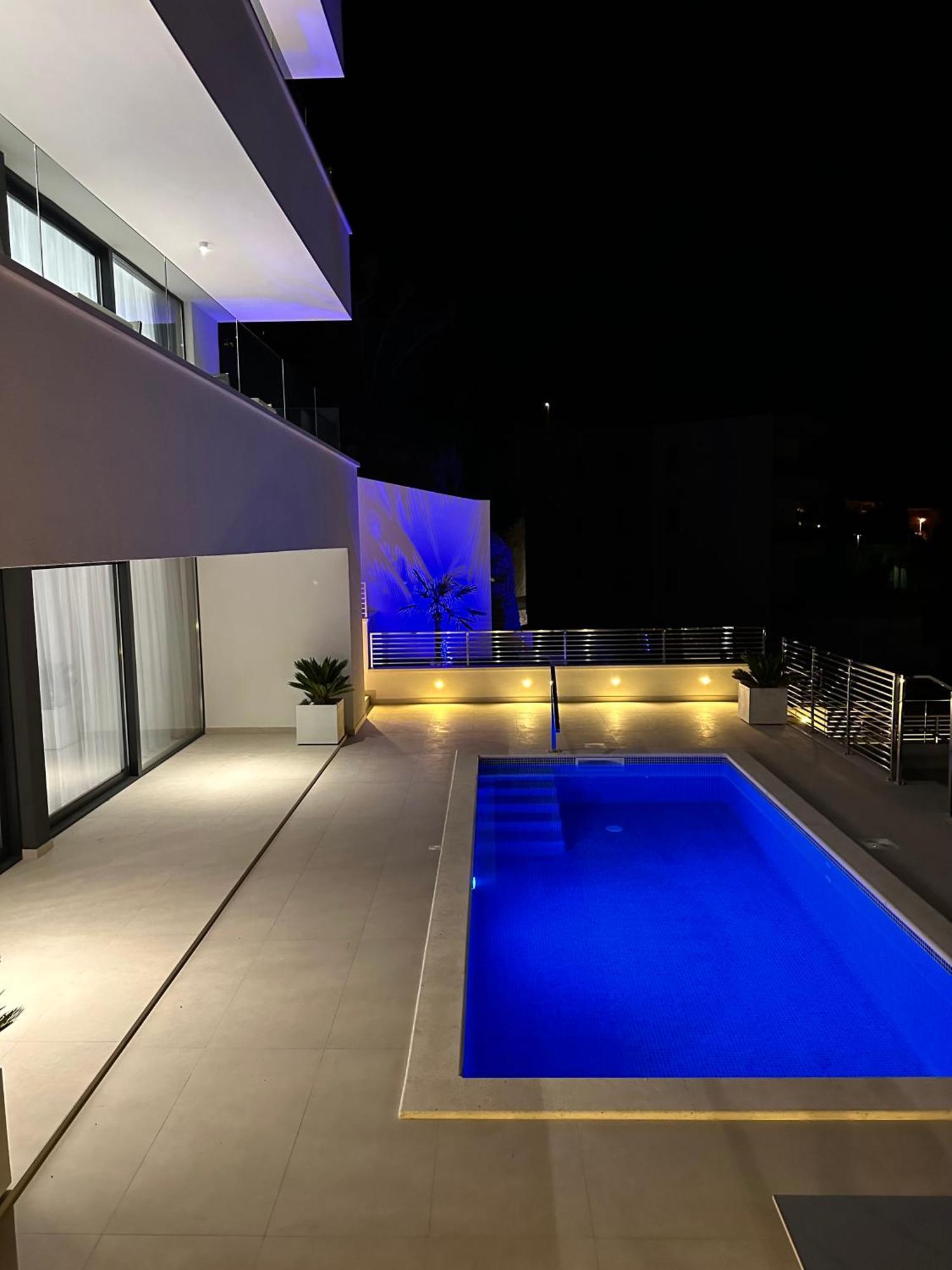 Villa Apartment Danny บาชกาโวดา ภายนอก รูปภาพ